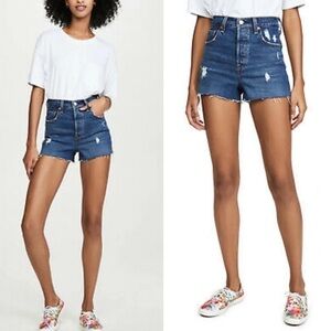 Levi's Ribcage Denim Shorts High Rise Buttonfly Distressed Size 25​​​​​​​​​​​​​